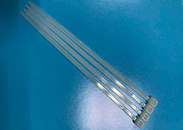Cáp nylon tự nhiên có chiều dài 6 inch với khả năng chịu nhiệt độ 120 C.